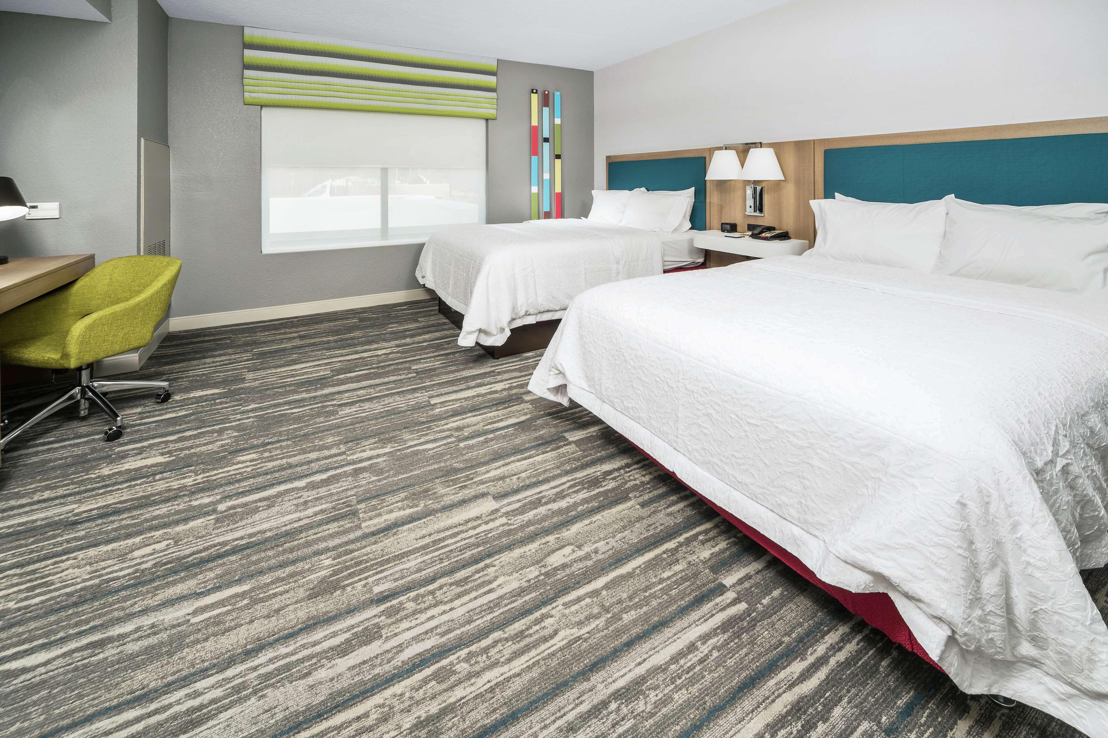 Hampton Inn Wilson Downtown Экстерьер фото
