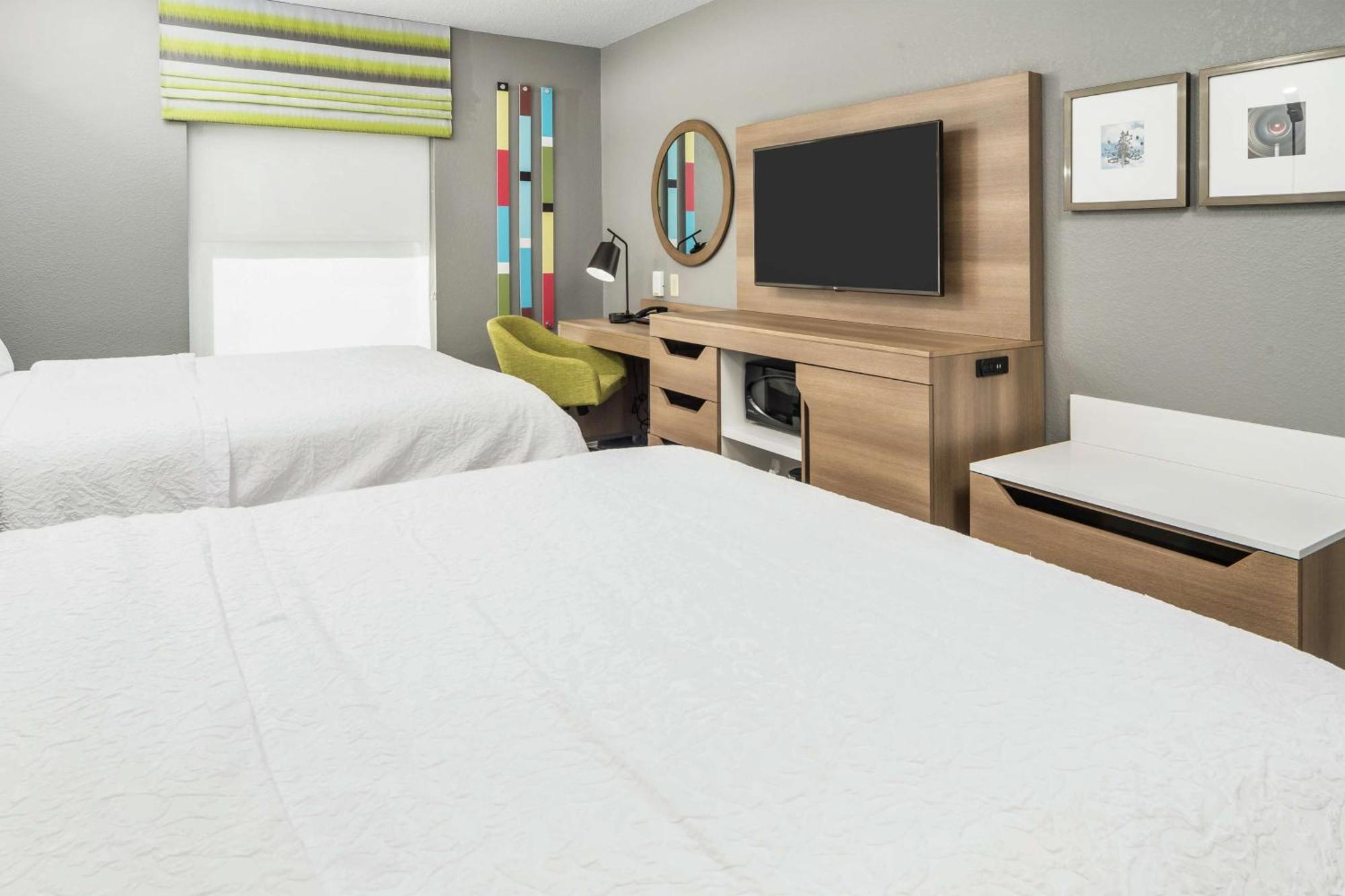 Hampton Inn Wilson Downtown Экстерьер фото