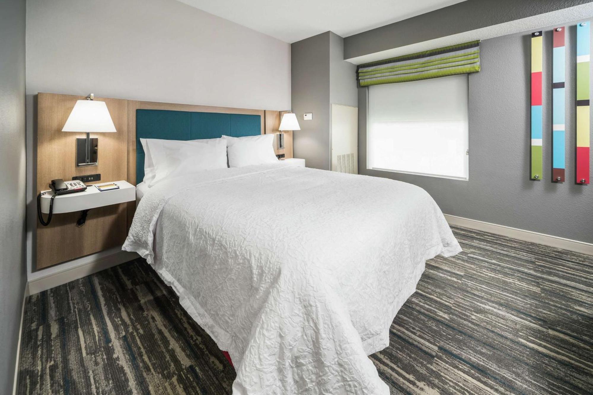 Hampton Inn Wilson Downtown Экстерьер фото