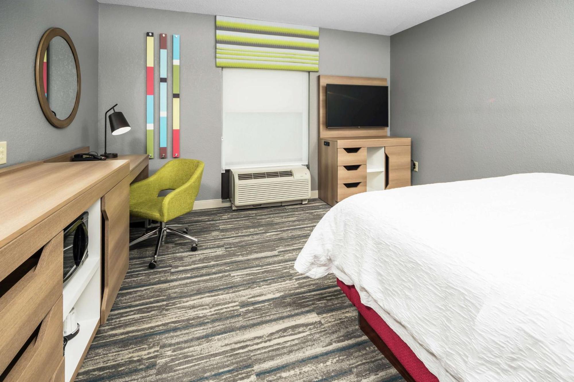 Hampton Inn Wilson Downtown Экстерьер фото