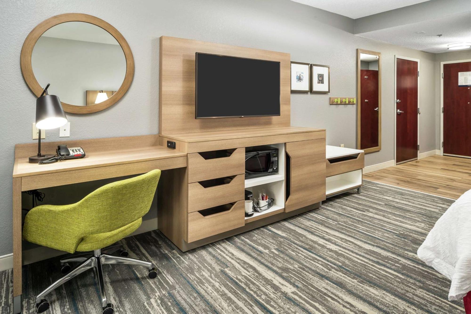 Hampton Inn Wilson Downtown Экстерьер фото